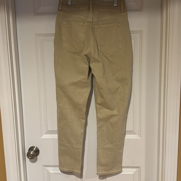 H&M Slim High Jeans | Light Beige Size 6 - Picture 2 of 5